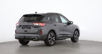 Ford Kuga Titanium picture 3