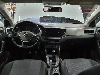 Volkswagen Polo AW 1.0 BlueMotion ComfortLine picture 22