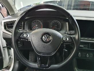 Volkswagen Polo AW 1.0 BlueMotion ComfortLine picture 8