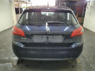 Peugeot 308 1.2 Puretech Blue picture 5