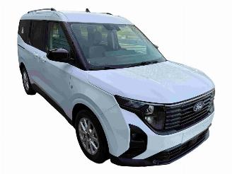 Sloopauto Ford Tourneo Courier Limited 2024/6