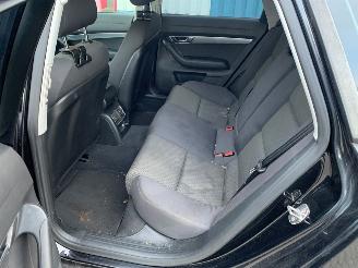 Audi A6 2.4 V6 177pk AUTOMAAT picture 12