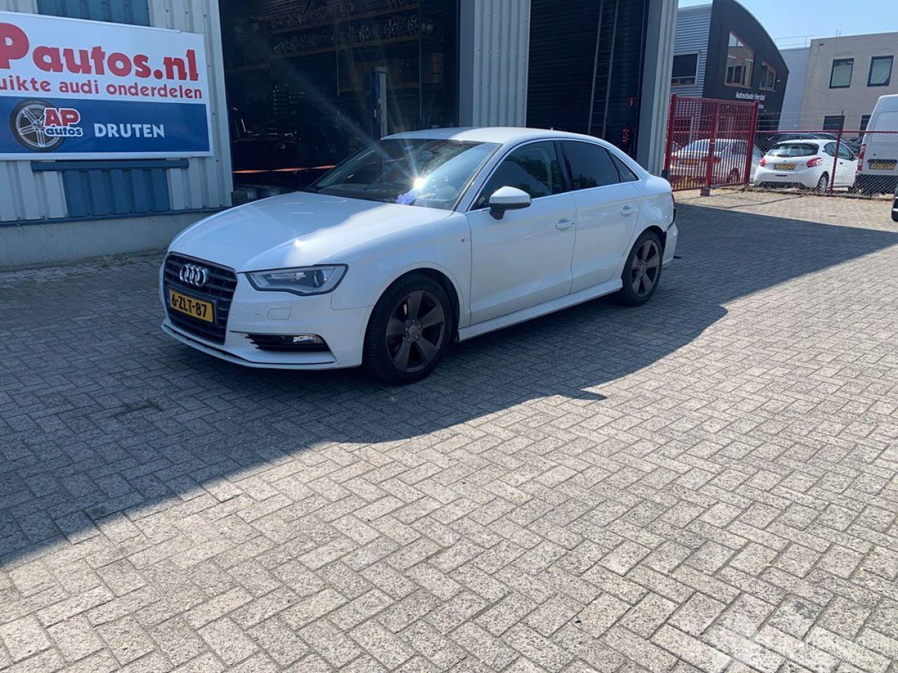 Audi A3 LIMOUSINE 1.4 140pk