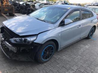 Vrakbiler auto Hyundai Ioniq Ioniq, Liftback, 2016 / 2022 1.6 GDI 16V Hybrid 2018