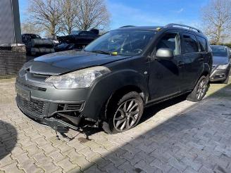 Vrakbiler auto Citroën C-Crosser C-Crosser, SUV, 2007 / 2012 2.4 16V 2011/2