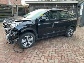 Coche siniestrado Kia Niro Niro I (DE), SUV, 2016 / 2022 1.6 GDI Hybrid 2018