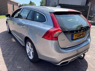 Volvo V-60 V60 I (FW/GW), Combi, 2010 / 2018 2.4 D6 20V Plug-in Hybrid AWD picture 4