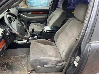 Toyota Landcruiser Land Cruiser (J12), Terreinwagen, 2002 / 2010 3.0 D-4D 16V picture 6