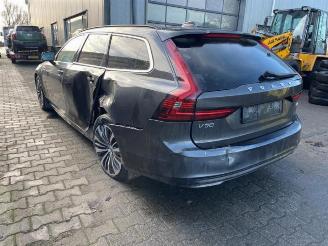 Volvo V-90 V90 II (PW), Combi, 2016 2.0 B4 16V Mild Hybrid picture 4