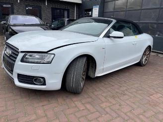 Vrakbiler auto Audi A5 A5 Cabrio (8F7), Cabrio, 2009 / 2017 2.0 TFSI 16V 2011