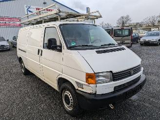 Volkswagen Transporter 2.4 TDI picture 3