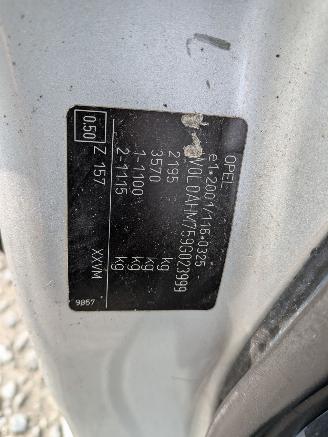 Opel Zafira 1.9 CDTI picture 16