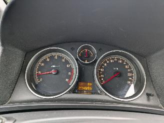 Opel Zafira 1.6 picture 15