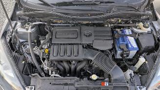 Mazda 2 1.3 picture 18