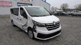 Renault Trafic 2.0 picture 3