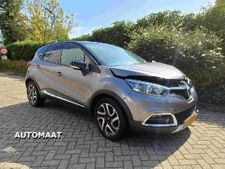  Renault Captur 1.2 TCe Helly Hansen AUTOMAAT 2015/1