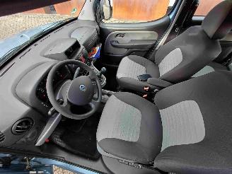 Fiat Doblo 1.4i    Dynamic 7 persoons picture 6