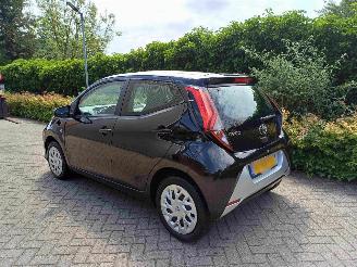  Toyota Aygo 1.0 VVT-i x-play 2021/12