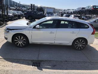 Volvo V-60 D6 Twin Engine AWD 162kW Hybrid E6 2016/11