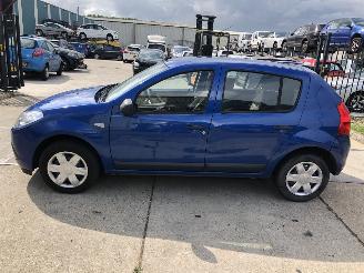 Voiture accidenté Dacia Sandero 12i E5 AIRCO 2010/10