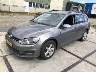 Coche accidentado Volkswagen Golf 12tsi 63kW E5 Variant 92000 km 2014/5