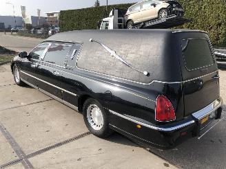 Lincoln Town Car 4.6i V8 164kW picture 5