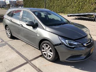 Opel Astra SPORTS TOURER 1.0i 77kW E6 picture 3