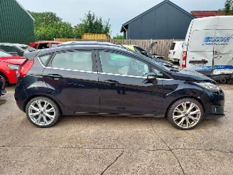 Ford Fiesta  picture 2