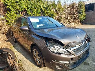 Peugeot 308  picture 3