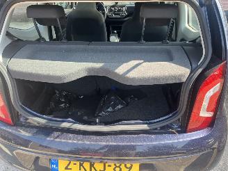 Volkswagen Up!  picture 11