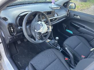 Kia Picanto  picture 10