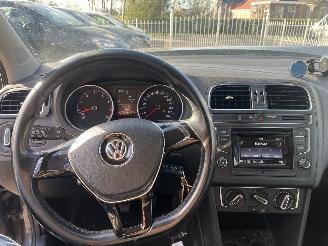 Volkswagen Polo 1.2 tsi picture 12