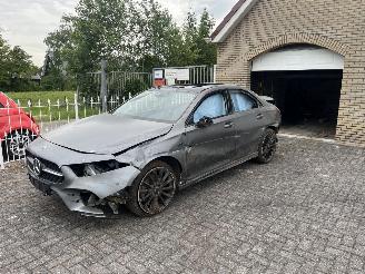 Coche siniestrado Mercedes A-klasse 250e sedan 2020/10