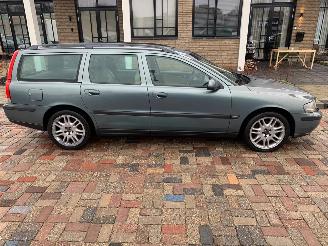 Volvo V-70 2.4 T GEARTRONIC picture 8