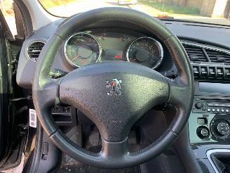 Peugeot 3008 1.6 VTI ST picture 16