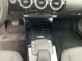 Mercedes Cla-klasse CLA 180 D picture 25