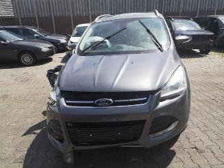 Coche siniestrado Ford Kuga Kuga II (DM2), SUV, 2012 2.0 TDCi 16V 136 2013