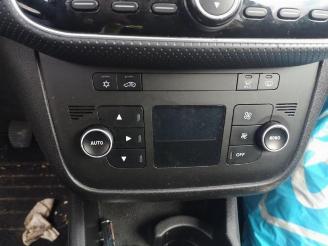 Fiat Punto Punto Evo (199), Hatchback, 2008 / 2012 1.3 JTD Multijet 85 16V Euro 5 picture 8