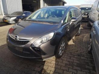 Opel Zafira Zafira Tourer (P12), MPV, 2011 / 2019 2.0 CDTI 16V 110 Ecotec picture 2