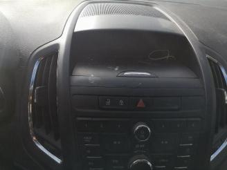 Opel Zafira Zafira Tourer (P12), MPV, 2011 / 2019 2.0 CDTI 16V 110 Ecotec picture 18