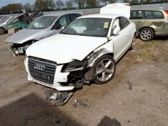 Démontage voiture Audi A5 A5 (8T3), Coupe, 2007 / 2017 1.8 TFSI 16V 2010