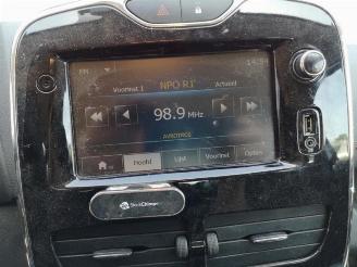 Renault Clio  picture 14