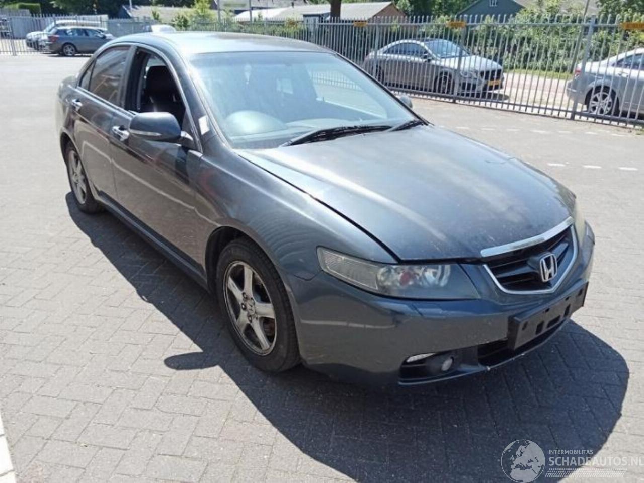Honda Accord Accord (CL/CN), Sedan, 2001 / 2008 2.2 i-CTDi 16V