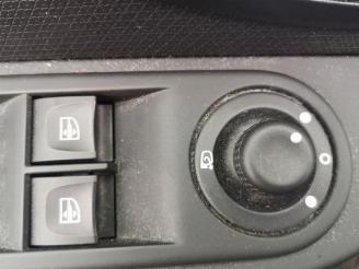 Renault Clio Clio IV Estate/Grandtour (7R), Combi 5-drs, 2012 / 2021 0.9 Energy TCE 90 12V picture 6