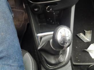 Renault Clio Clio IV Estate/Grandtour (7R), Combi 5-drs, 2012 / 2021 0.9 Energy TCE 90 12V picture 2