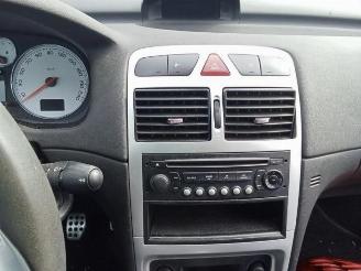 Peugeot 307 307 CC (3B), Cabrio, 2003 / 2009 2.0 16V picture 10
