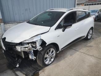 Renault Clio Clio IV Estate/Grandtour (7R), Combi 5-drs, 2012 / 2021 0.9 Energy TCE 90 12V picture 2