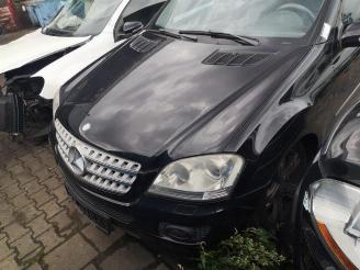 Mercedes ML ML II (164/4JG), SUV, 2005 / 2011 3.0 ML-280 CDI 4-Matic V6 24V picture 2