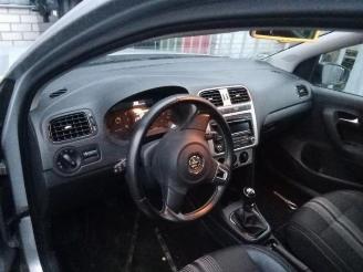 Volkswagen Polo Polo V (6R), Hatchback, 2009 / 2017 1.4 16V picture 6