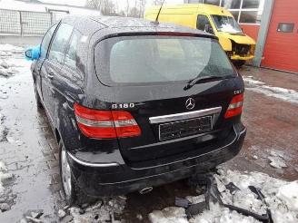 Mercedes B-klasse B (W245), Hatchback, 2005 / 2011 2.0 B-180 CDI 16V picture 4